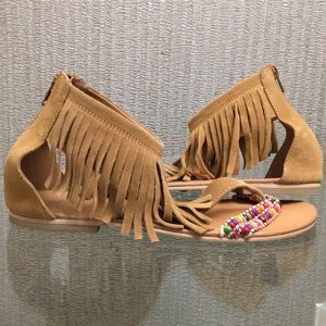 Fringe sandals